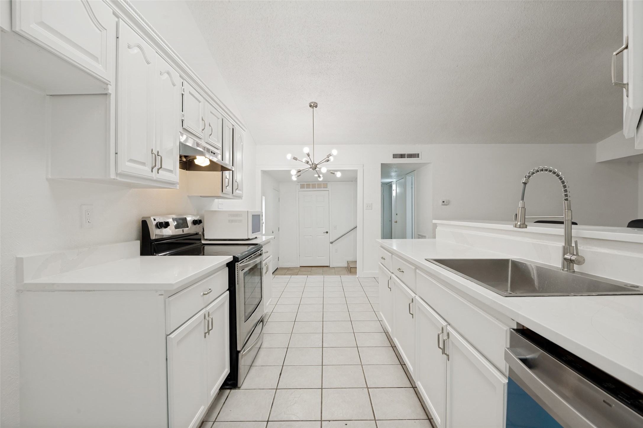 6028 Mcafee Drive The Colony TX 75056