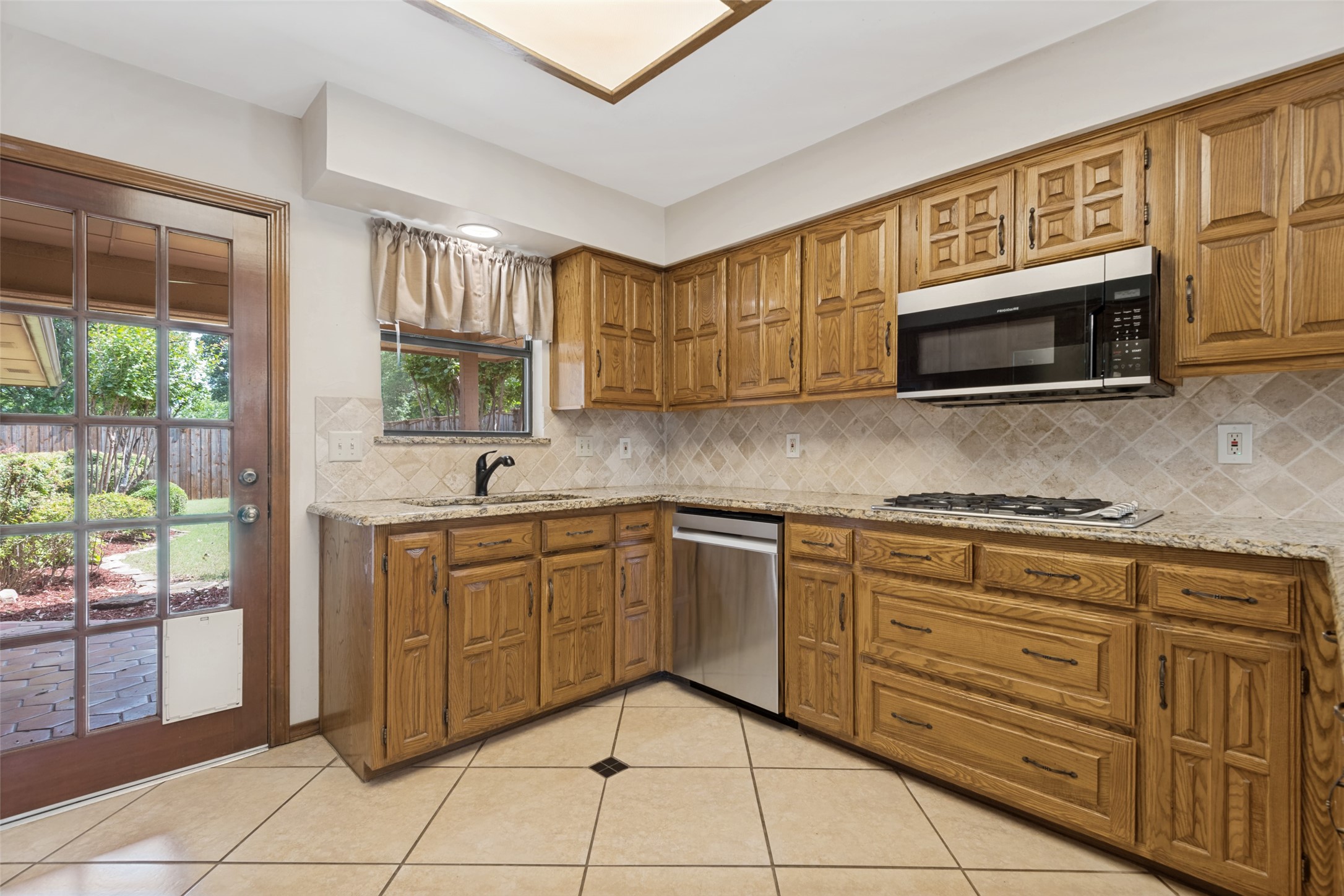 2401 Radcliffe Drive Rowlett TX 75088