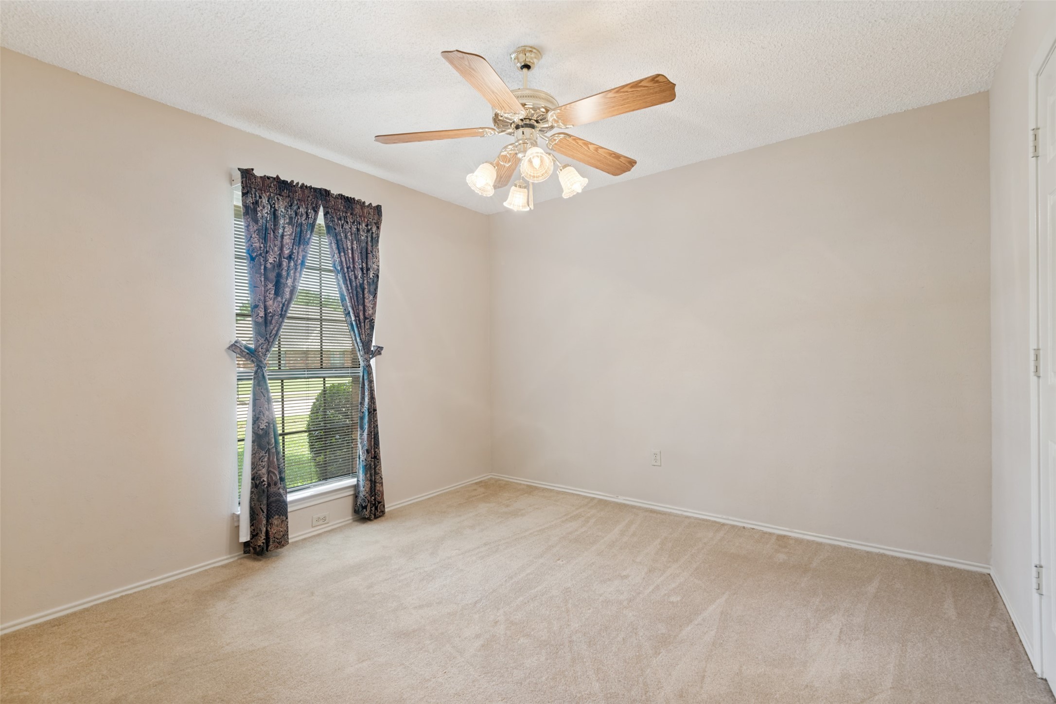 2401 Radcliffe Drive Rowlett TX 75088