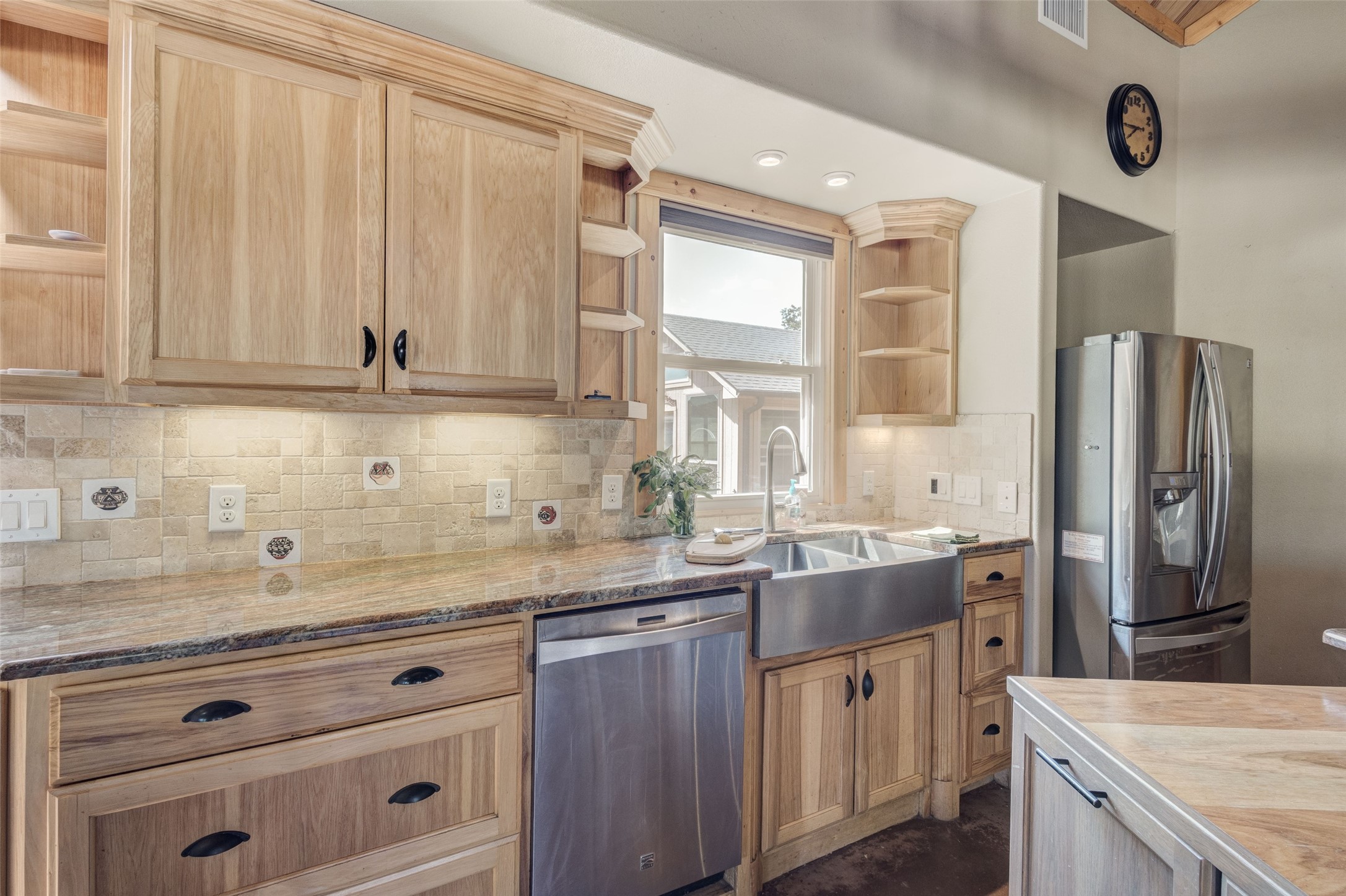 423 Hcr 1439 Covington TX 76636