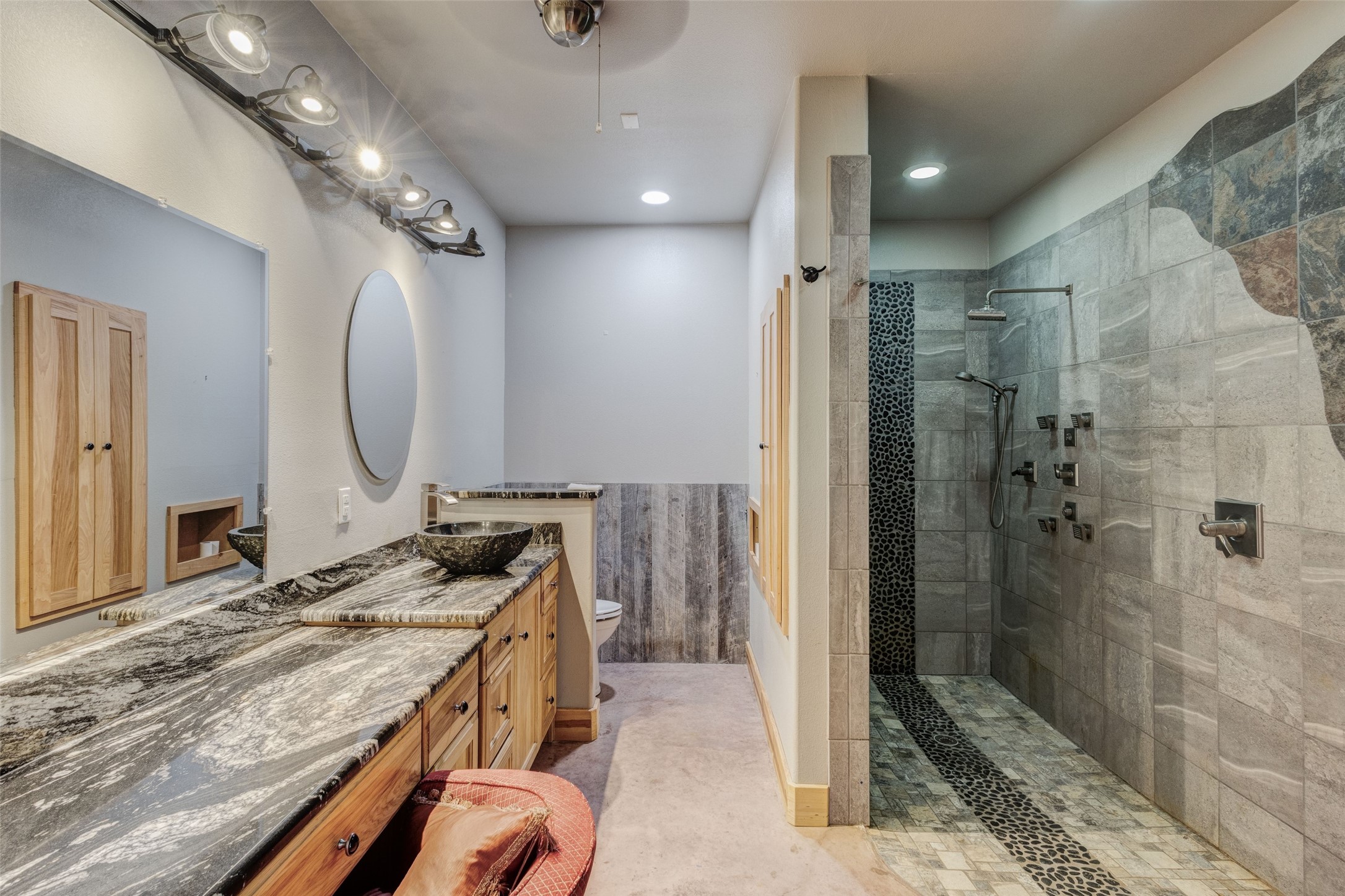423 Hcr 1439 Covington TX 76636