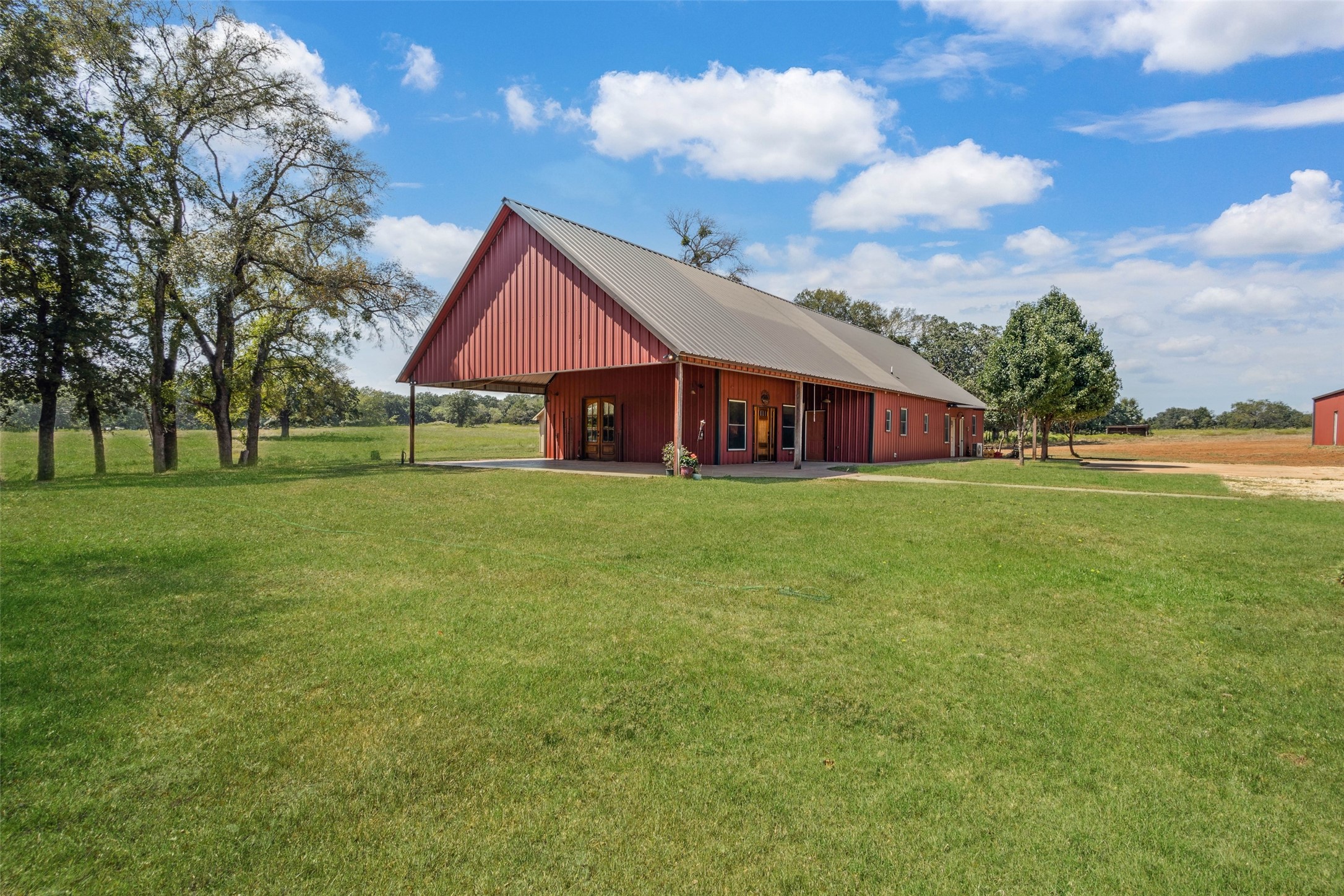 423 Hcr 1439 Covington TX 76636
