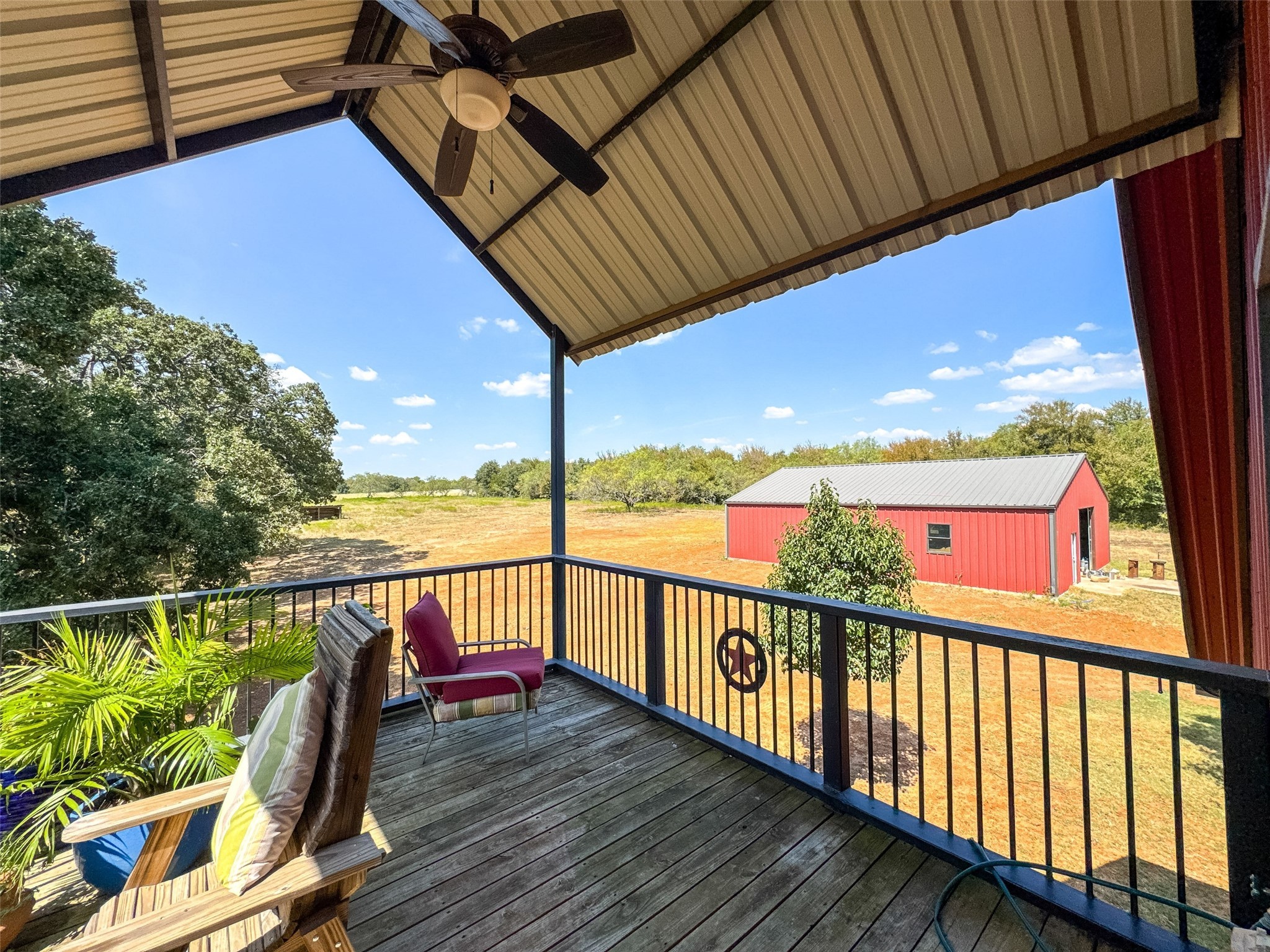 423 Hcr 1439 Covington TX 76636