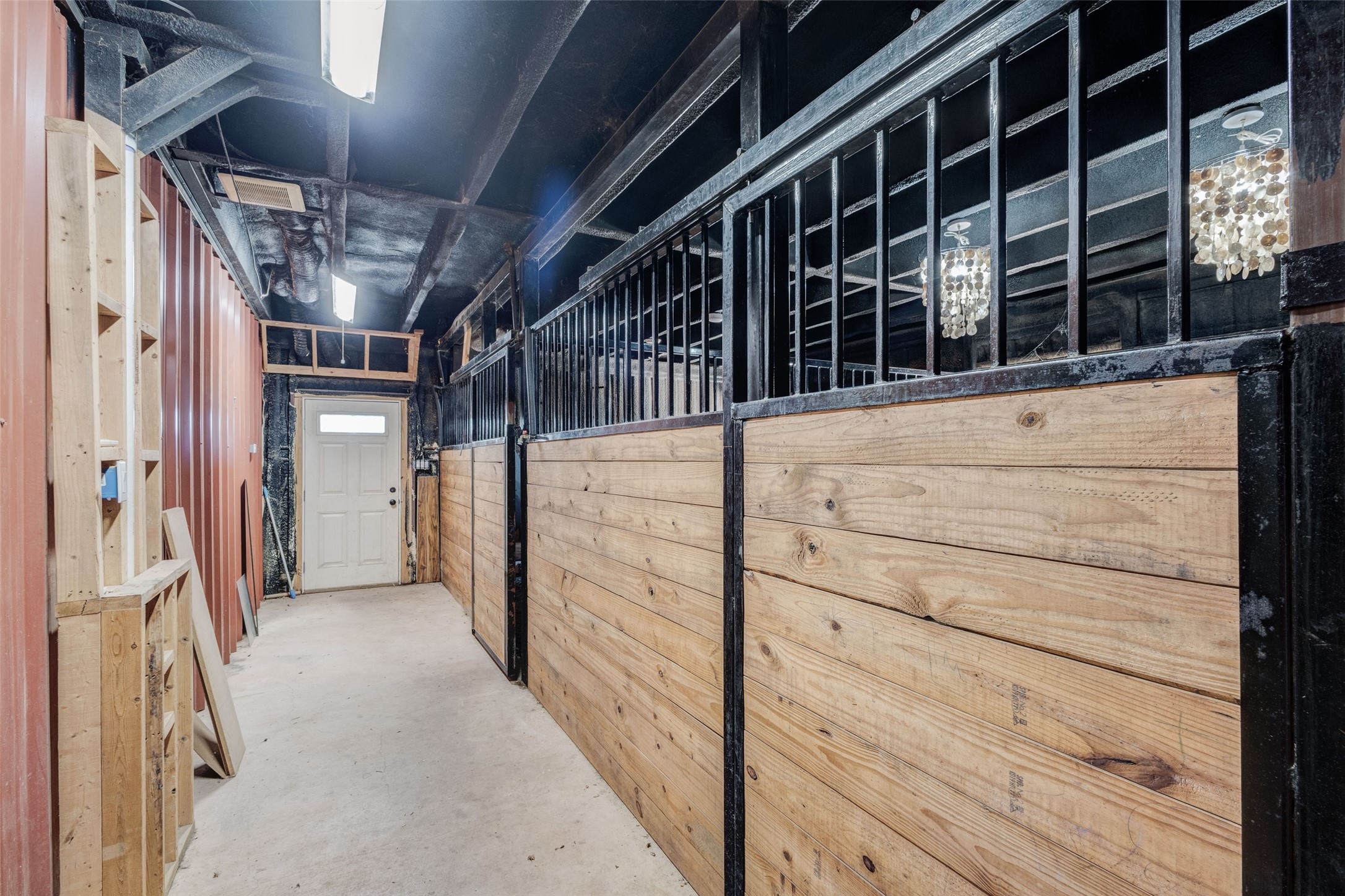 423 Hcr 1439 Covington TX 76636