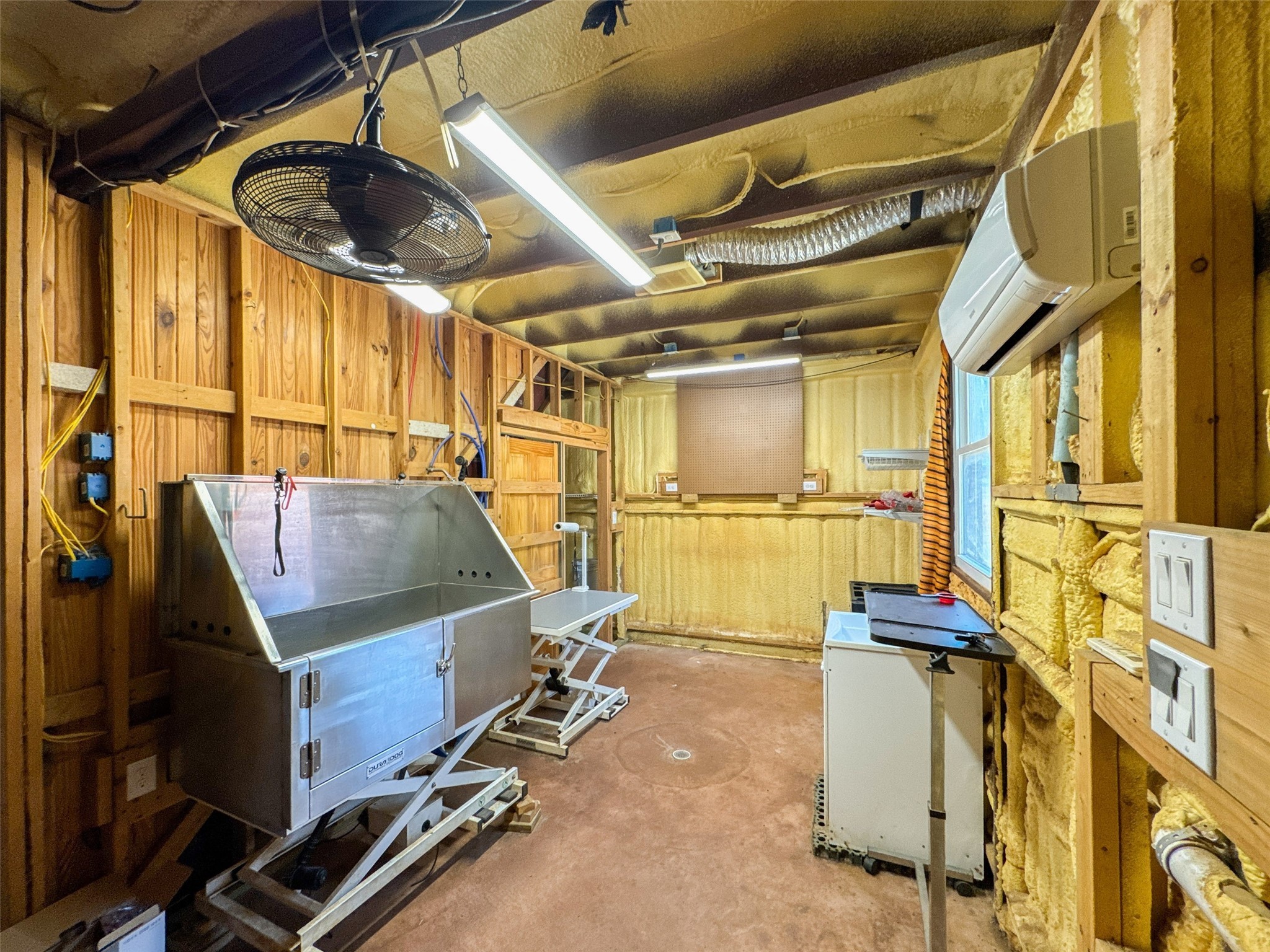 423 Hcr 1439 Covington TX 76636