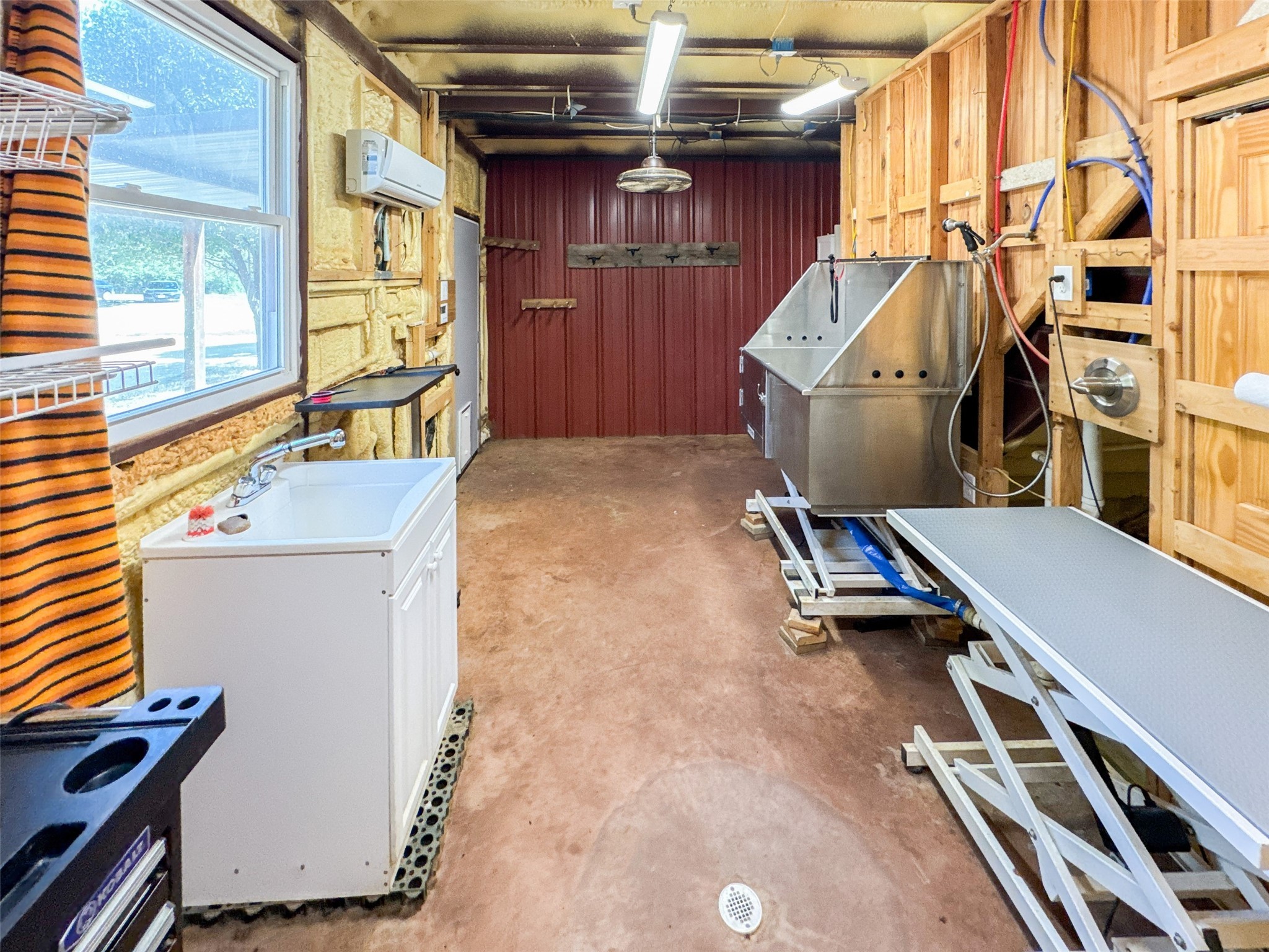 423 Hcr 1439 Covington TX 76636