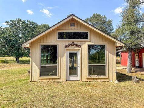 423 Hcr 1439 Covington TX 76636