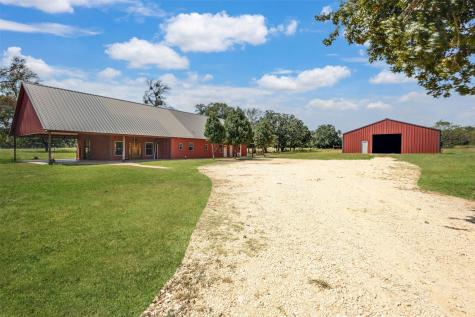 423 Hcr 1439 Covington TX 76636