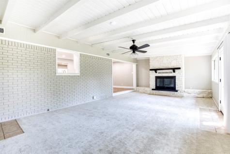 1510 W Heron Street Denison TX 75020