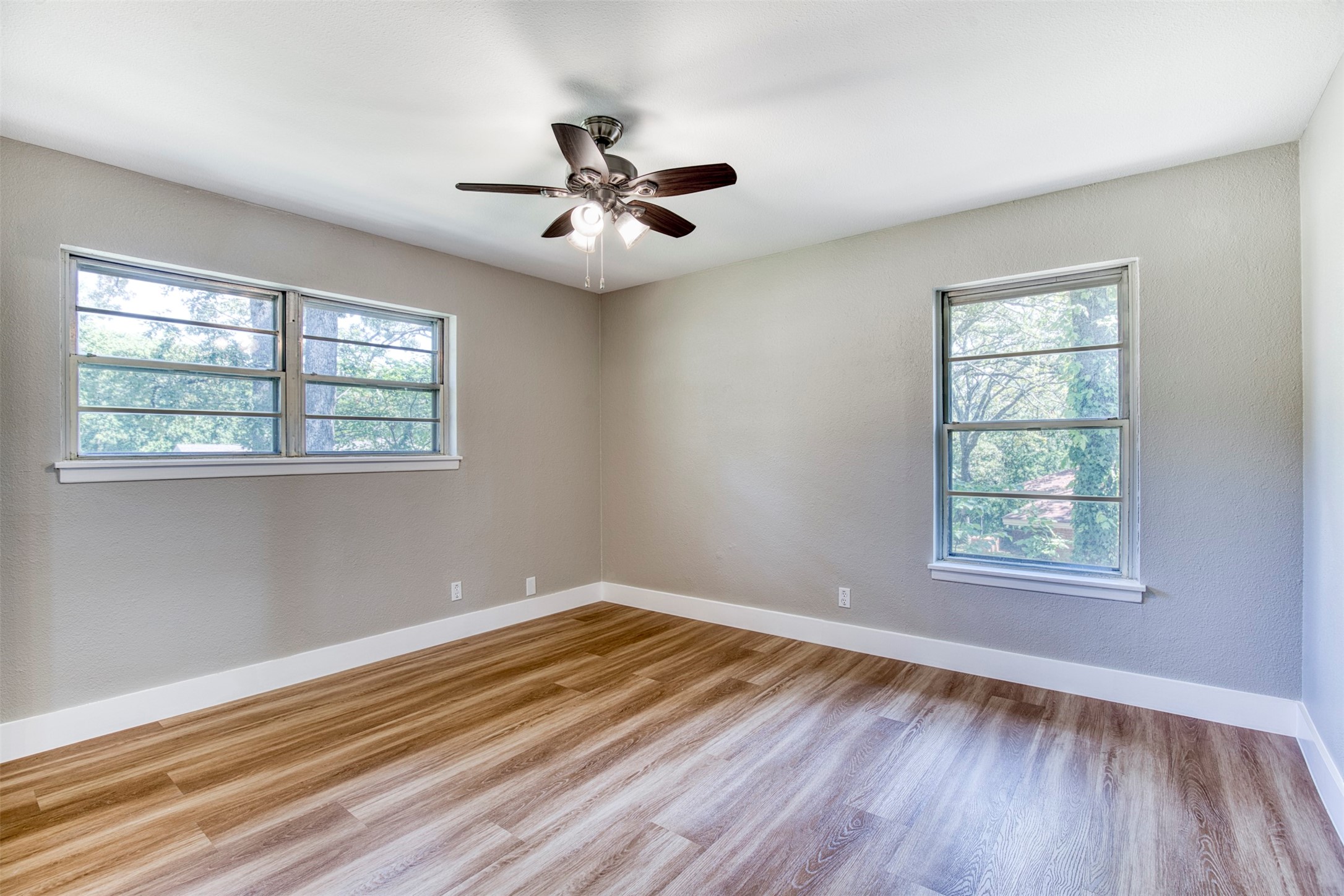 1510 W Heron Street Denison TX 75020