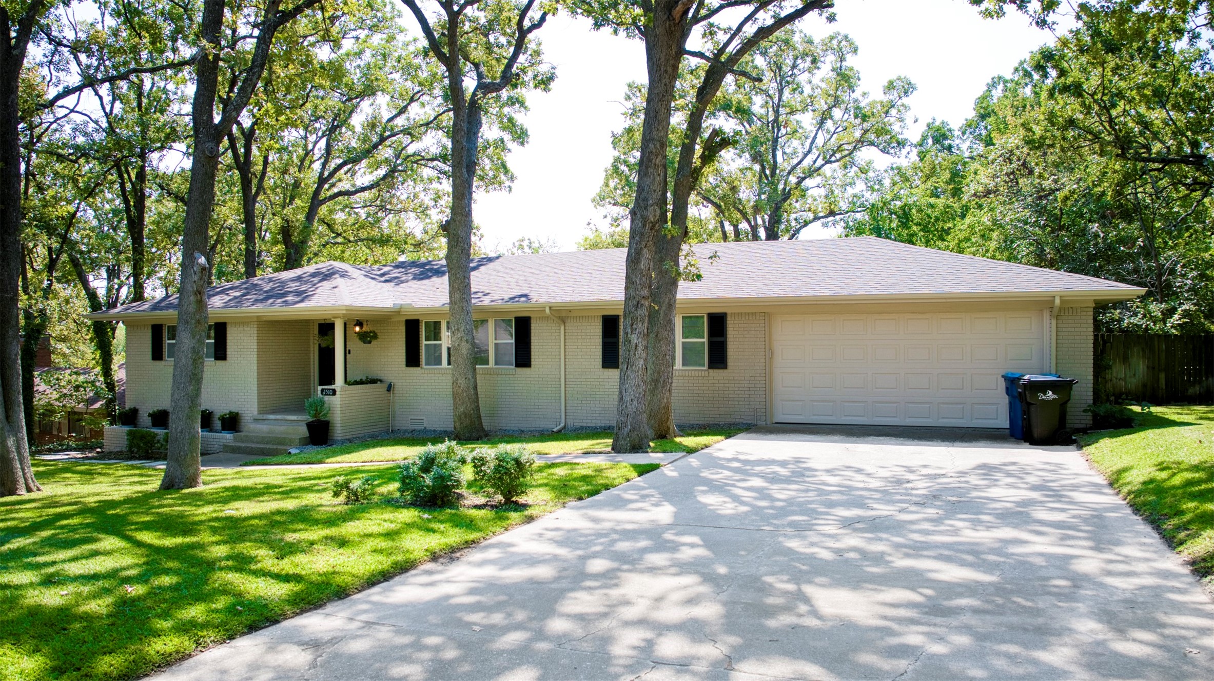1510 W Heron Street Denison TX 75020