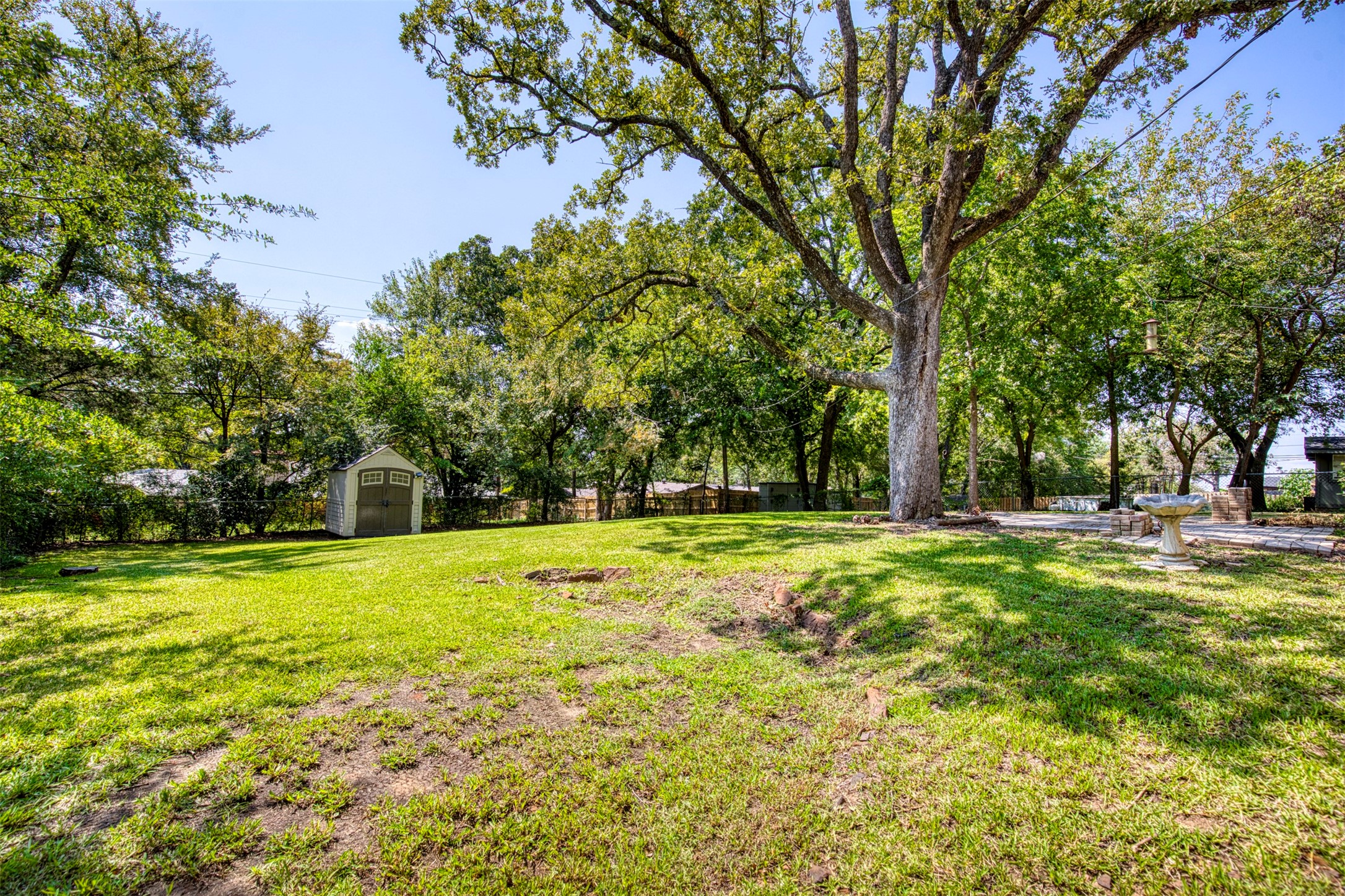 1510 W Heron Street Denison TX 75020