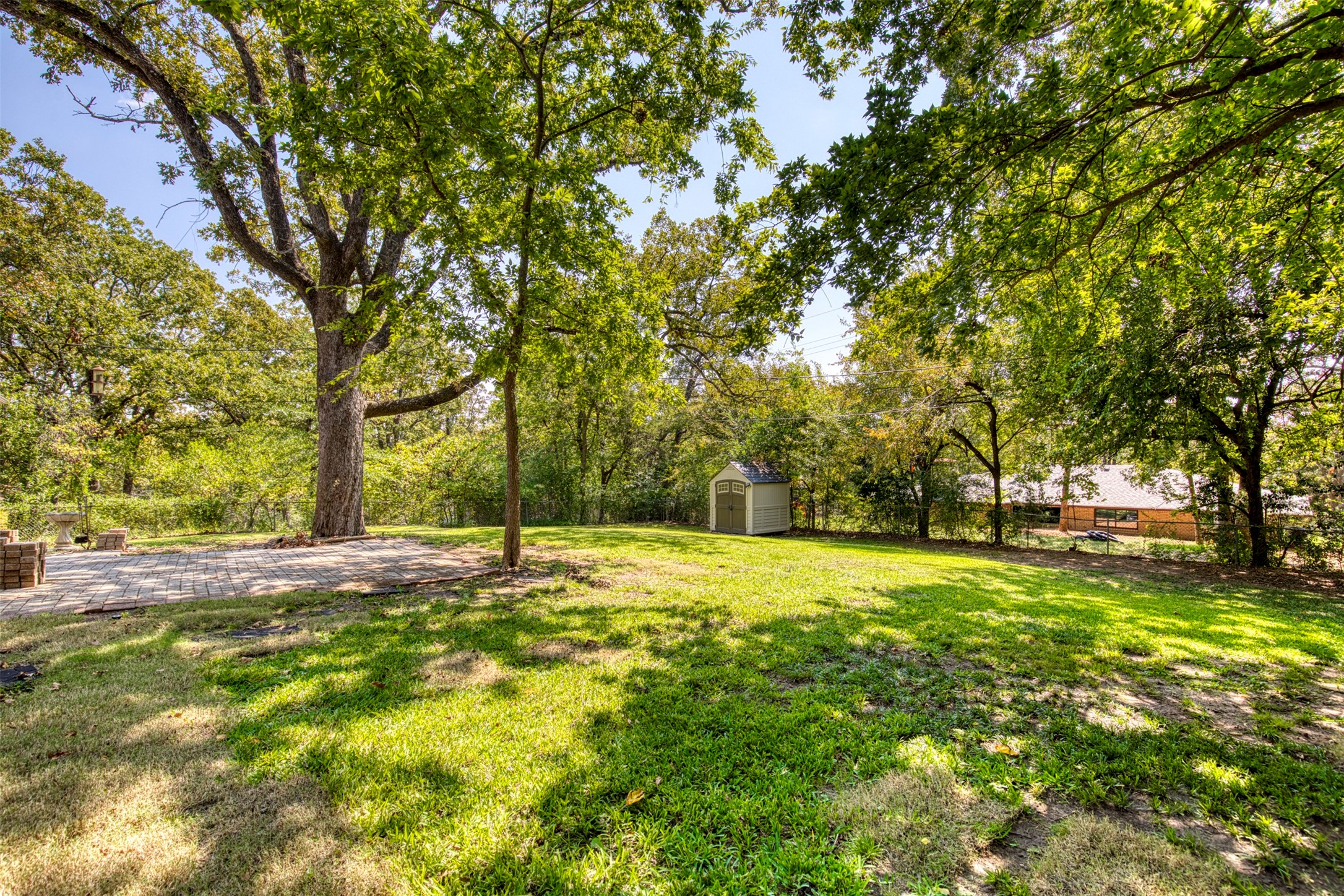 1510 W Heron Street Denison TX 75020