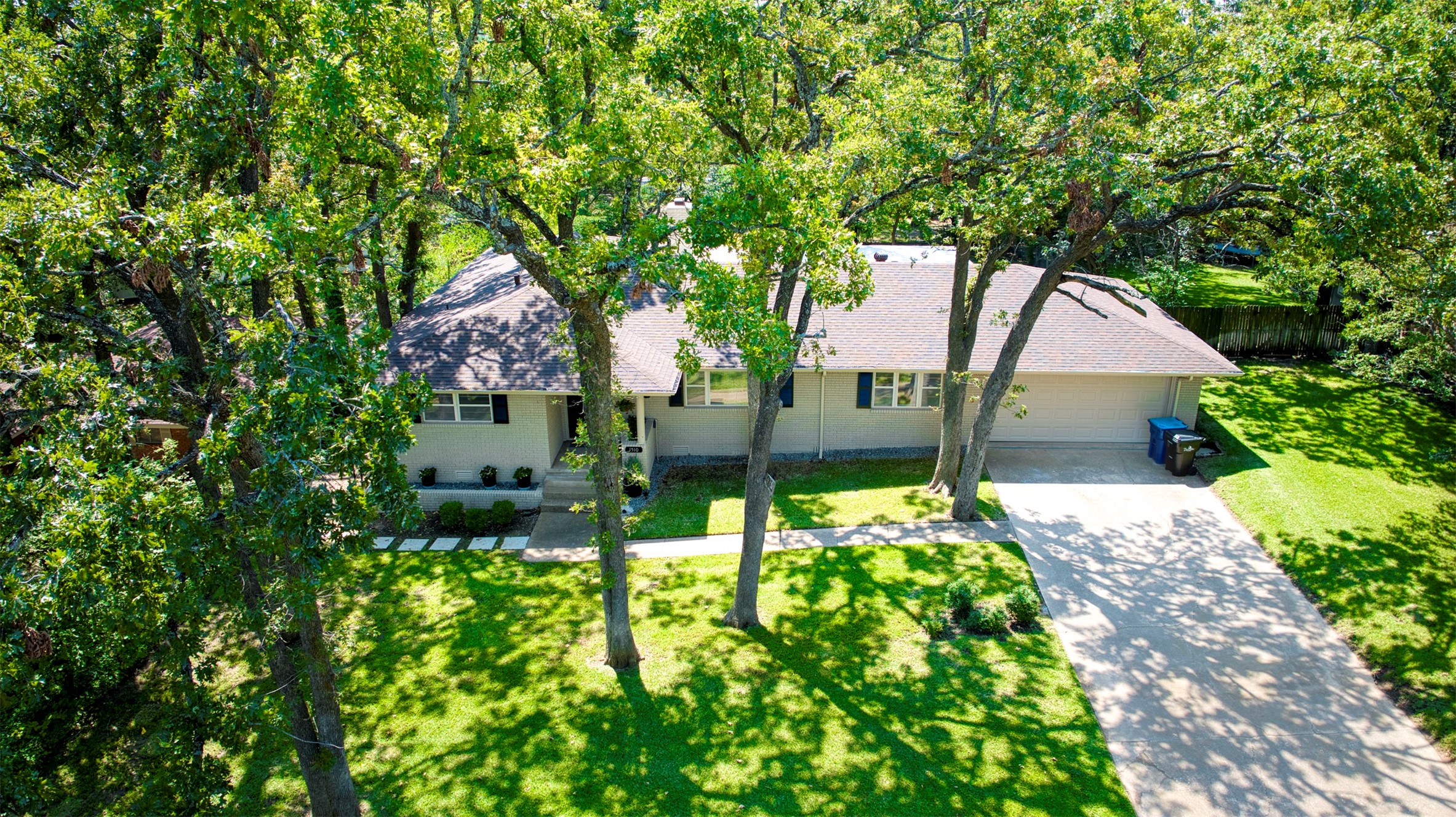 1510 W Heron Street Denison TX 75020