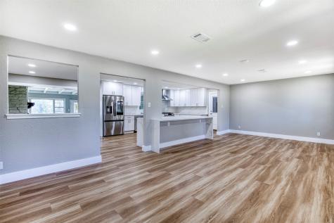 1510 W Heron Street Denison TX 75020