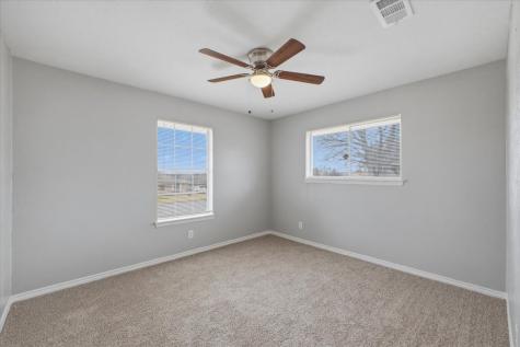 121 Hillside Lane Desoto TX 75115