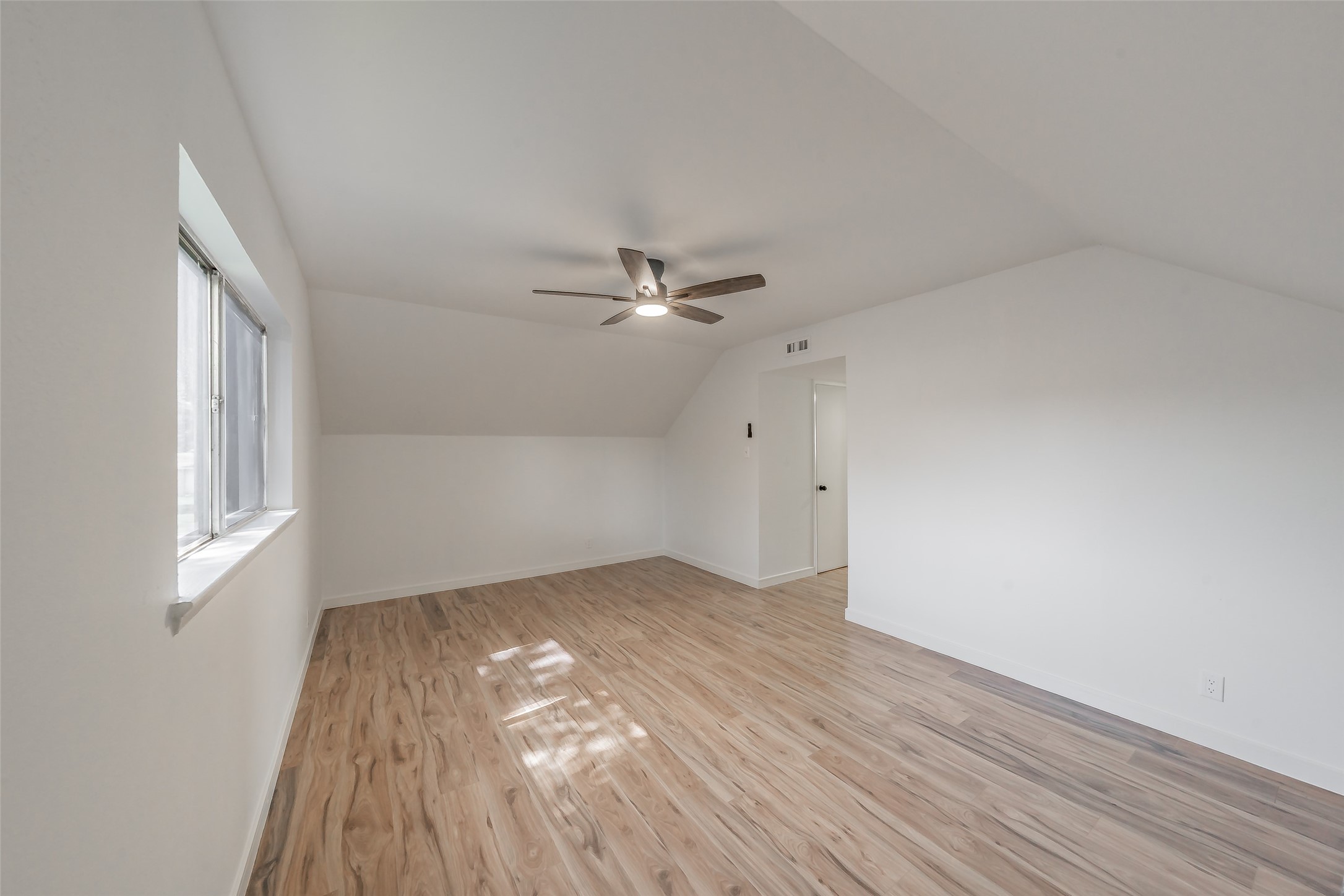 3214 Ridgeview Circle Irving TX 75062