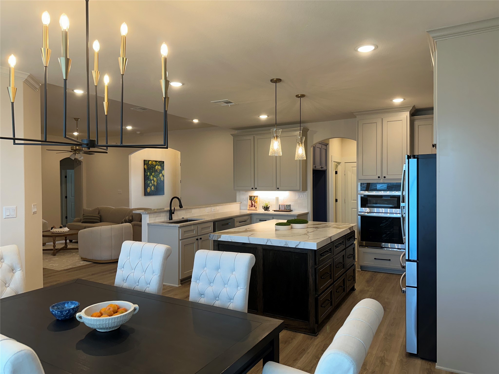 1033 Queen Elizabeth Drive Waco TX 76657
