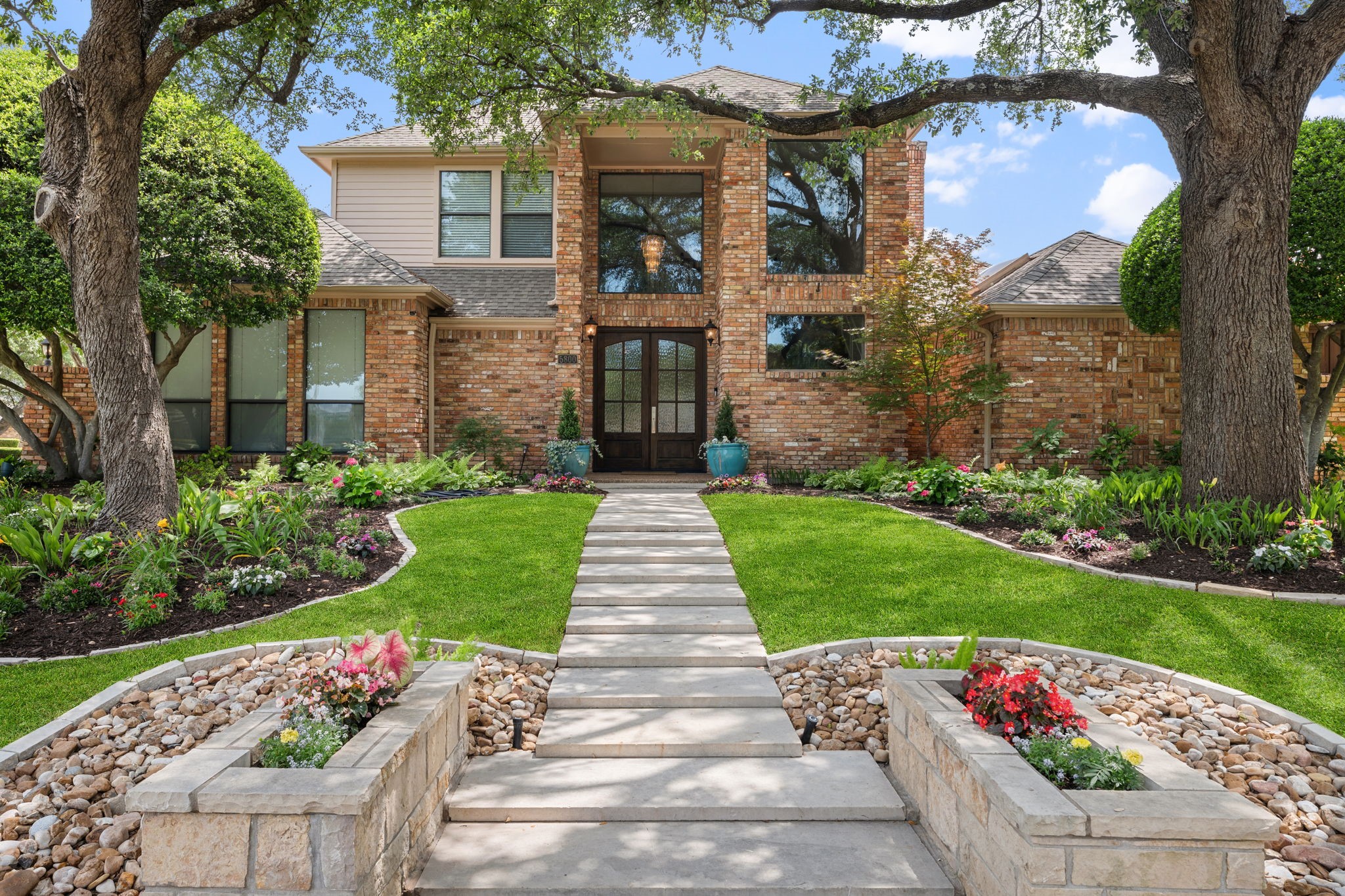 5800 Gallant Fox Lane Plano TX 75093