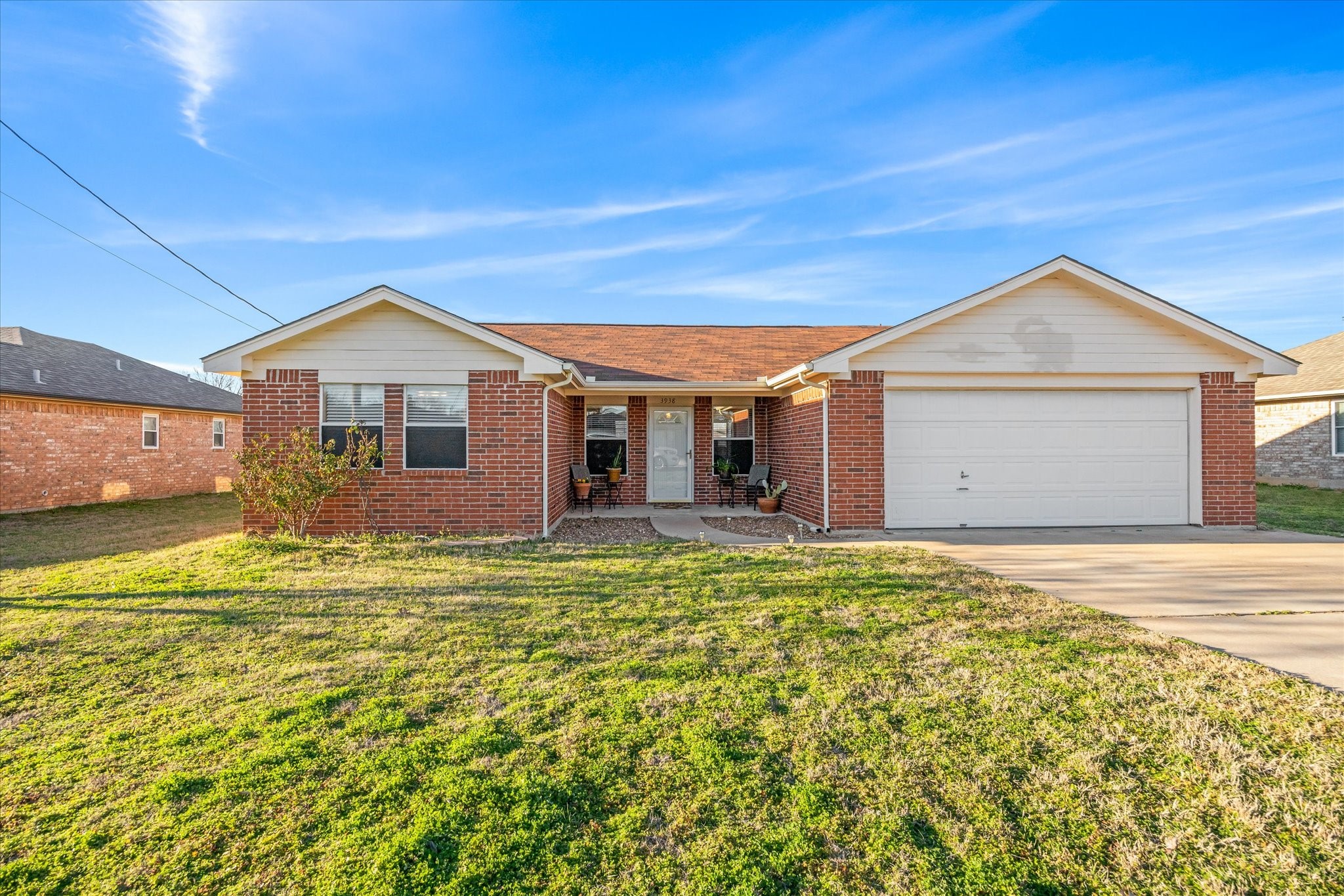 3938 Country Meadows Circle Granbury TX 76049