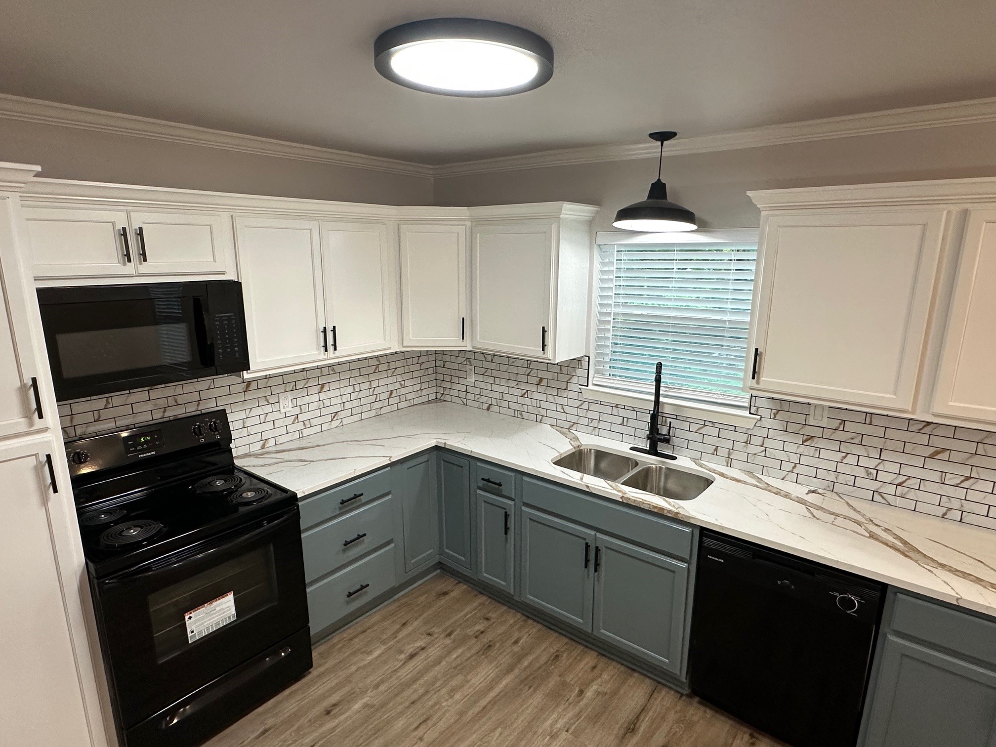1606 Cherry Avenue Corsicana TX 75110