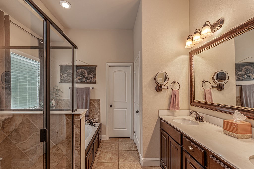 906 Bald Cypress Drive Fate TX 75087