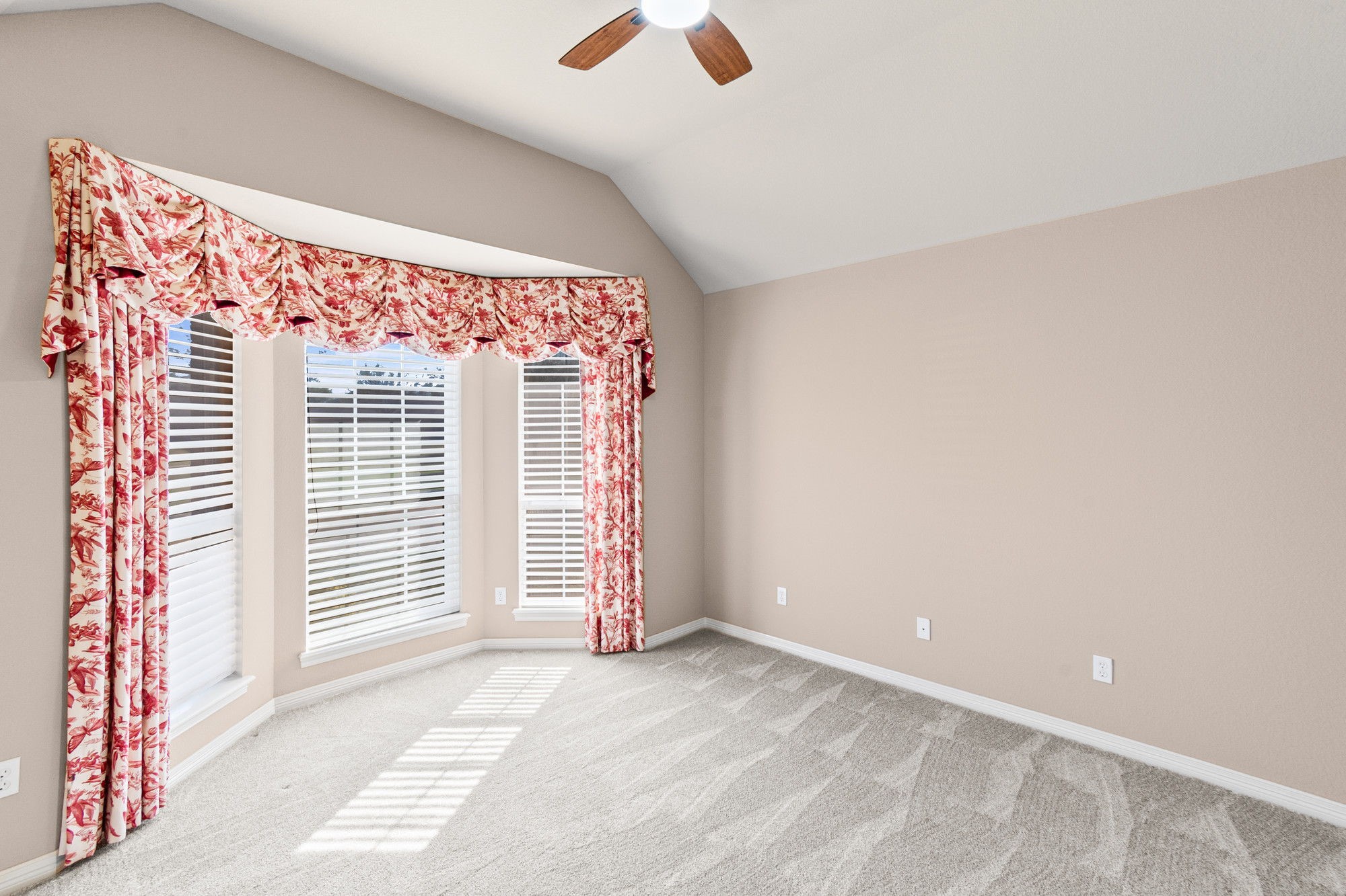 111 Crestway Drive Cedar Hill TX 75104