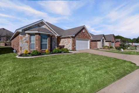 111 Crestway Drive Cedar Hill TX 75104