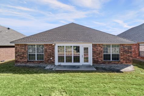 111 Crestway Drive Cedar Hill TX 75104