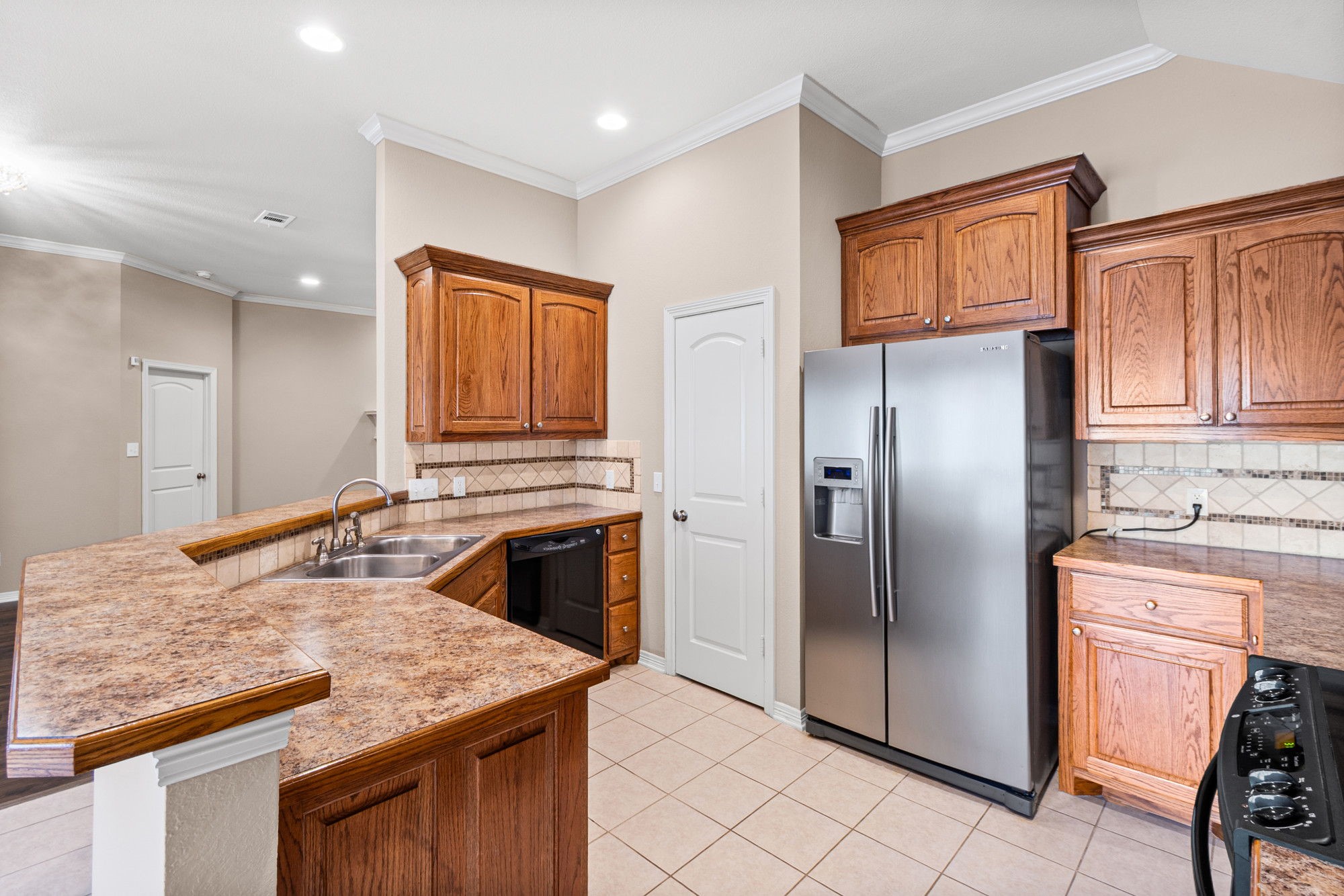111 Crestway Drive Cedar Hill TX 75104