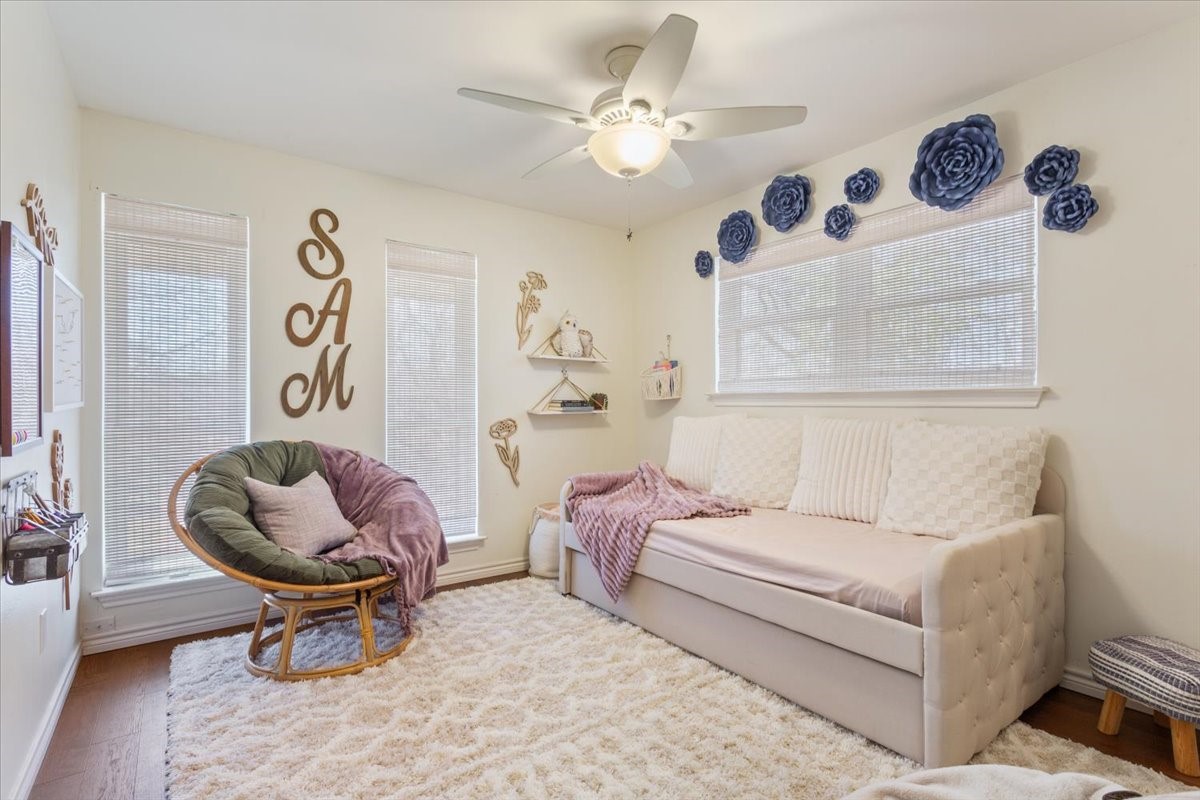 1033 Wedgewood Drive Woodway TX 76712