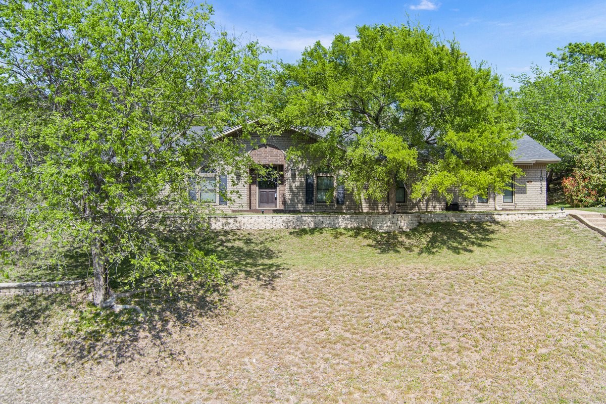 1033 Wedgewood Drive Woodway TX 76712