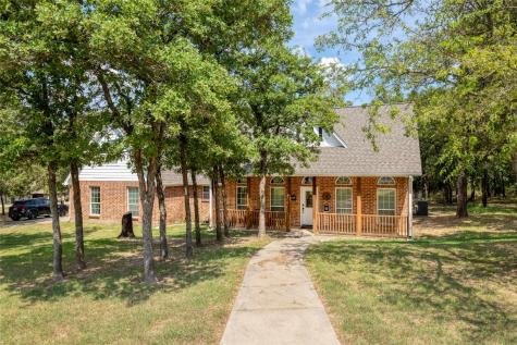 277 Oak Creek Circle Springtown TX 76082