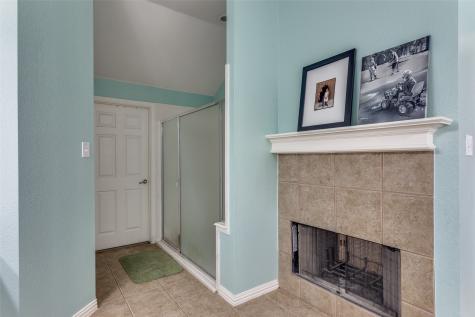 217 Woodbine Drive Burleson TX 76028