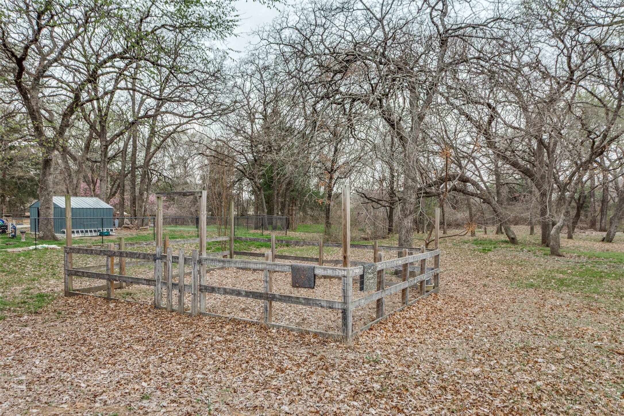 217 Woodbine Drive Burleson TX 76028