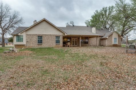 217 Woodbine Drive Burleson TX 76028