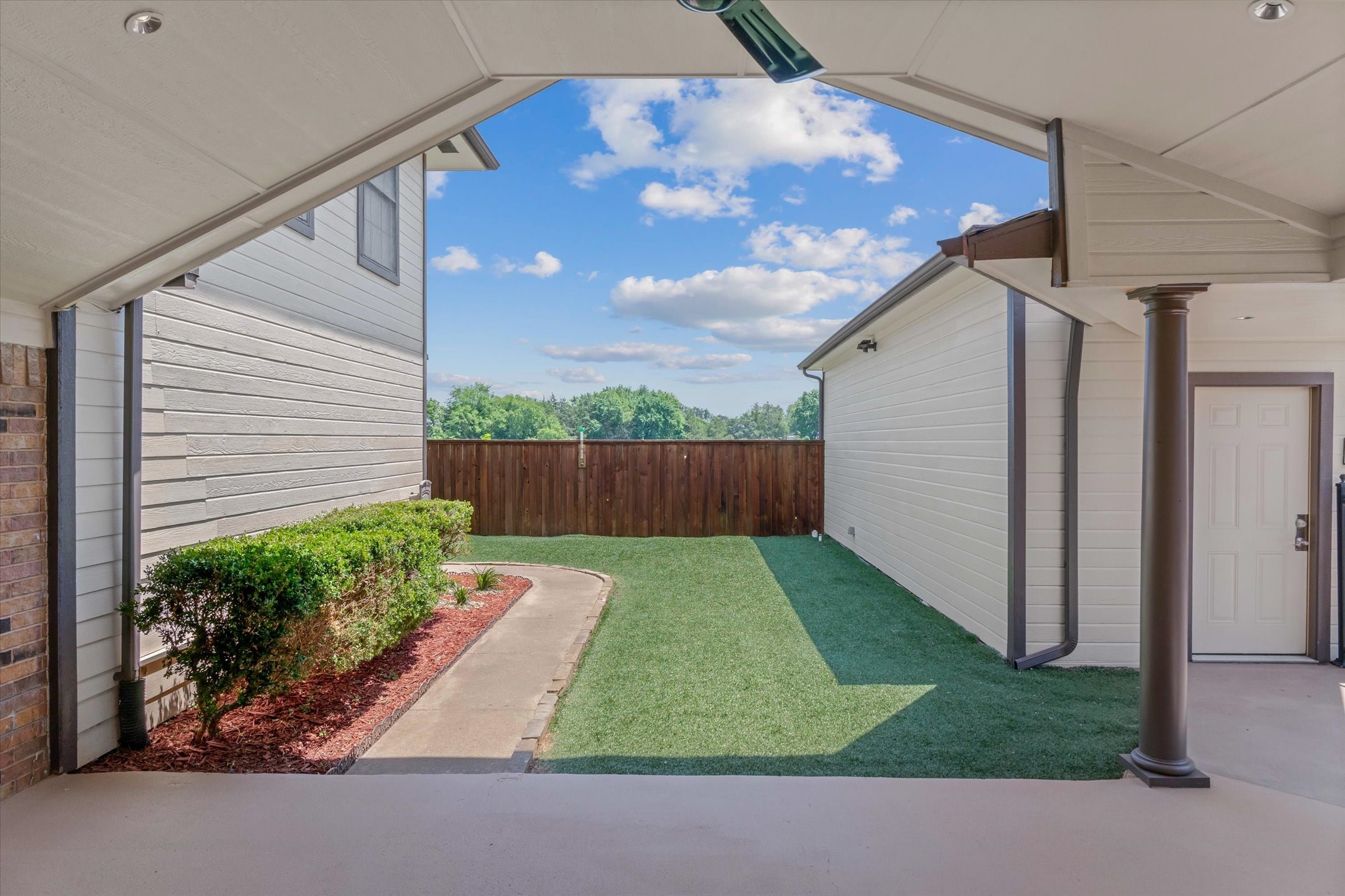 302 Erwin Street Edgewood TX 75117