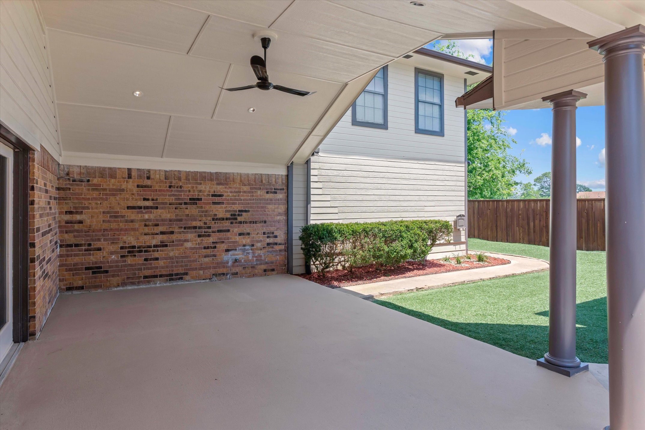 302 Erwin Street Edgewood TX 75117