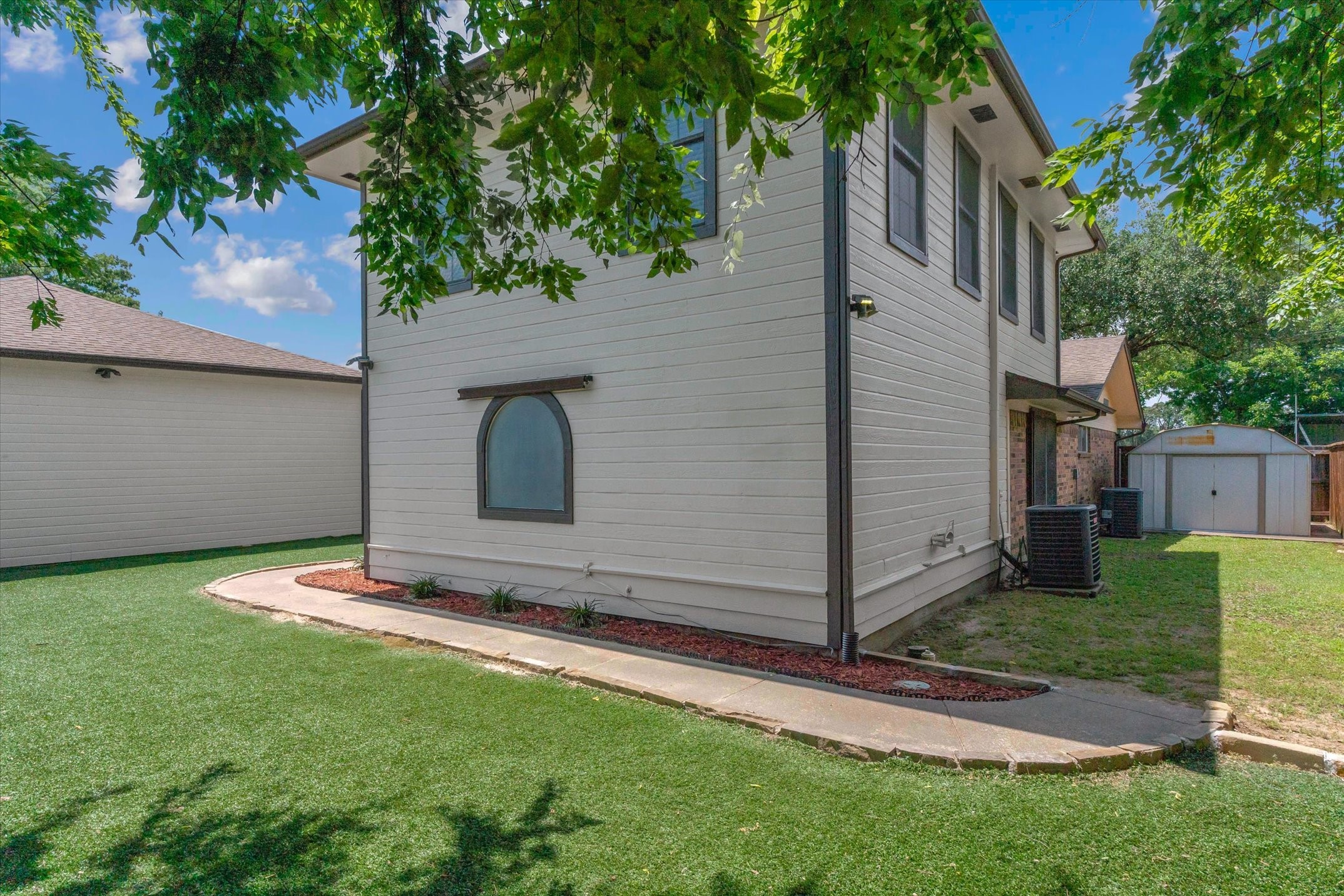 302 Erwin Street Edgewood TX 75117