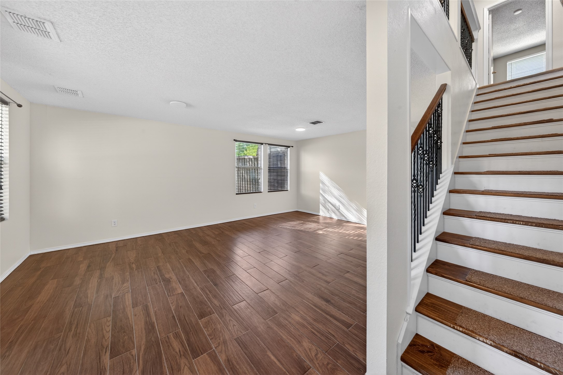 2412 Avalon Creek Way Mckinney TX 75071