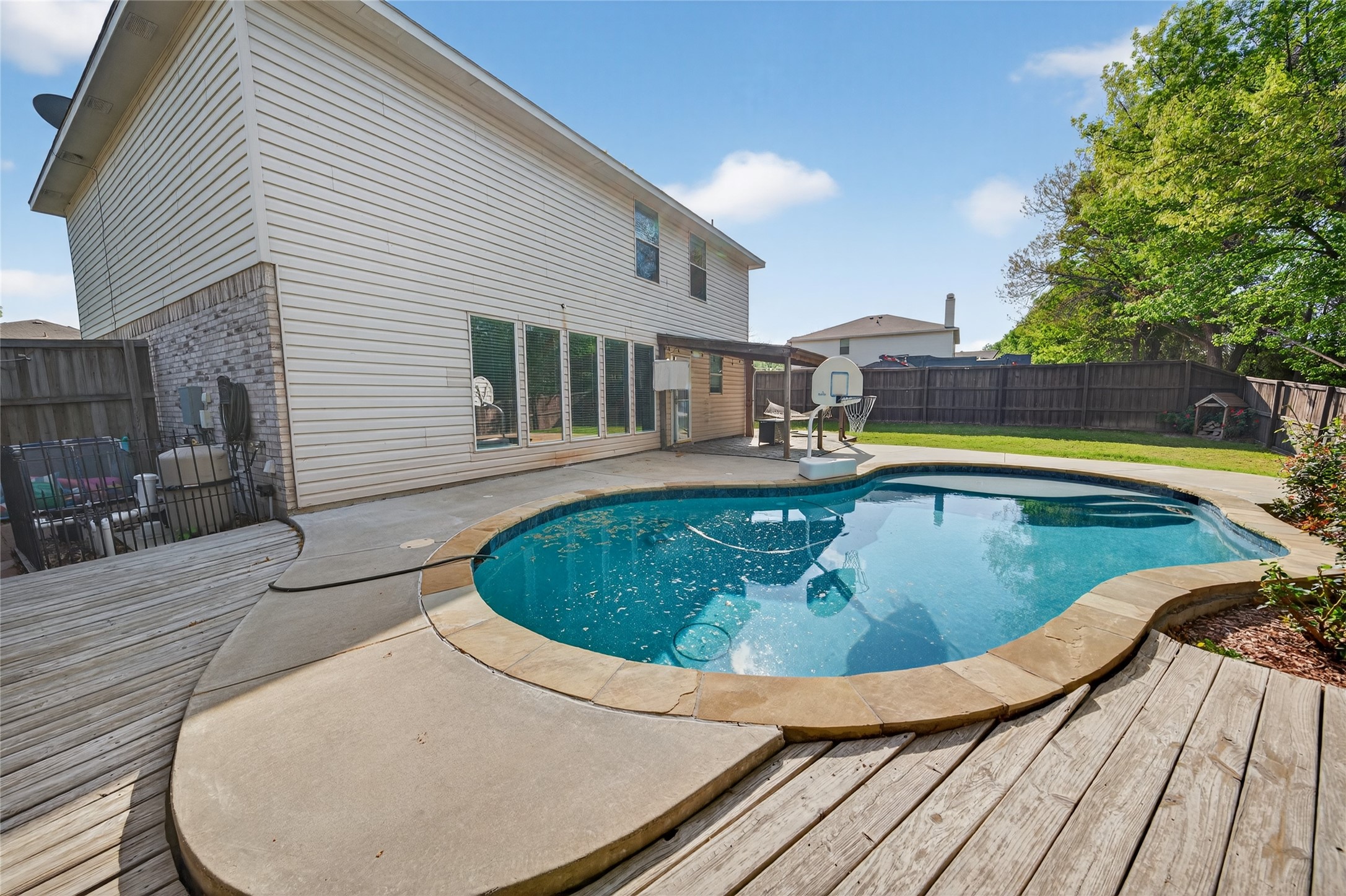 2412 Avalon Creek Way Mckinney TX 75071