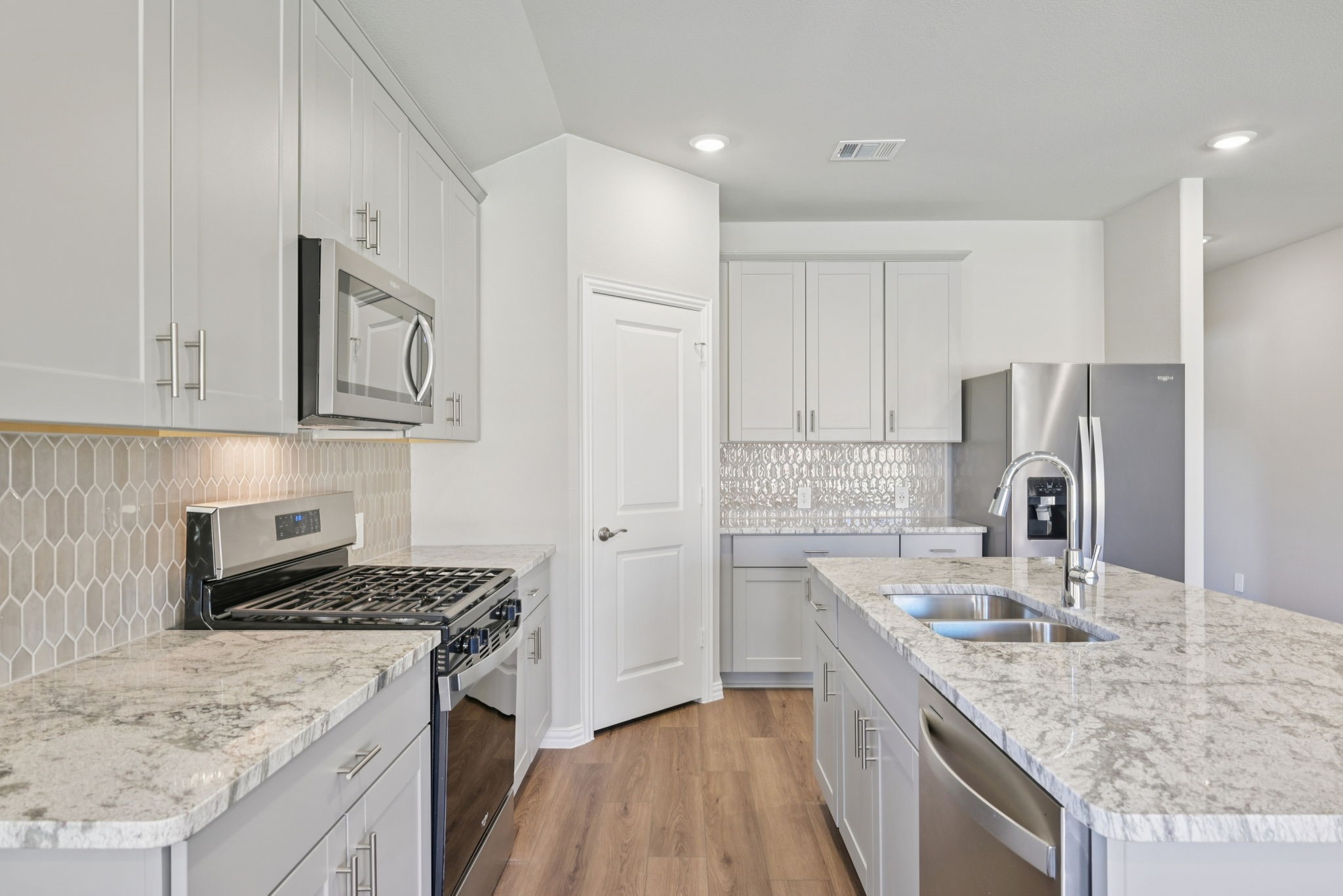 1941 Furlong Drive Seagoville TX 75159