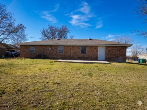 305 Sierra Vista Drive Chico TX 76431