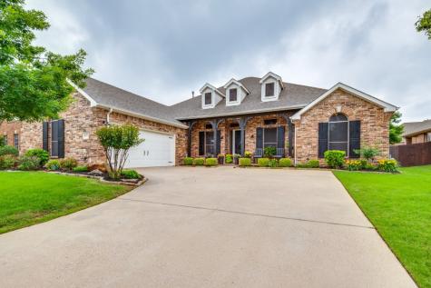 8004 Wildrock Drive Arlington TX 76001