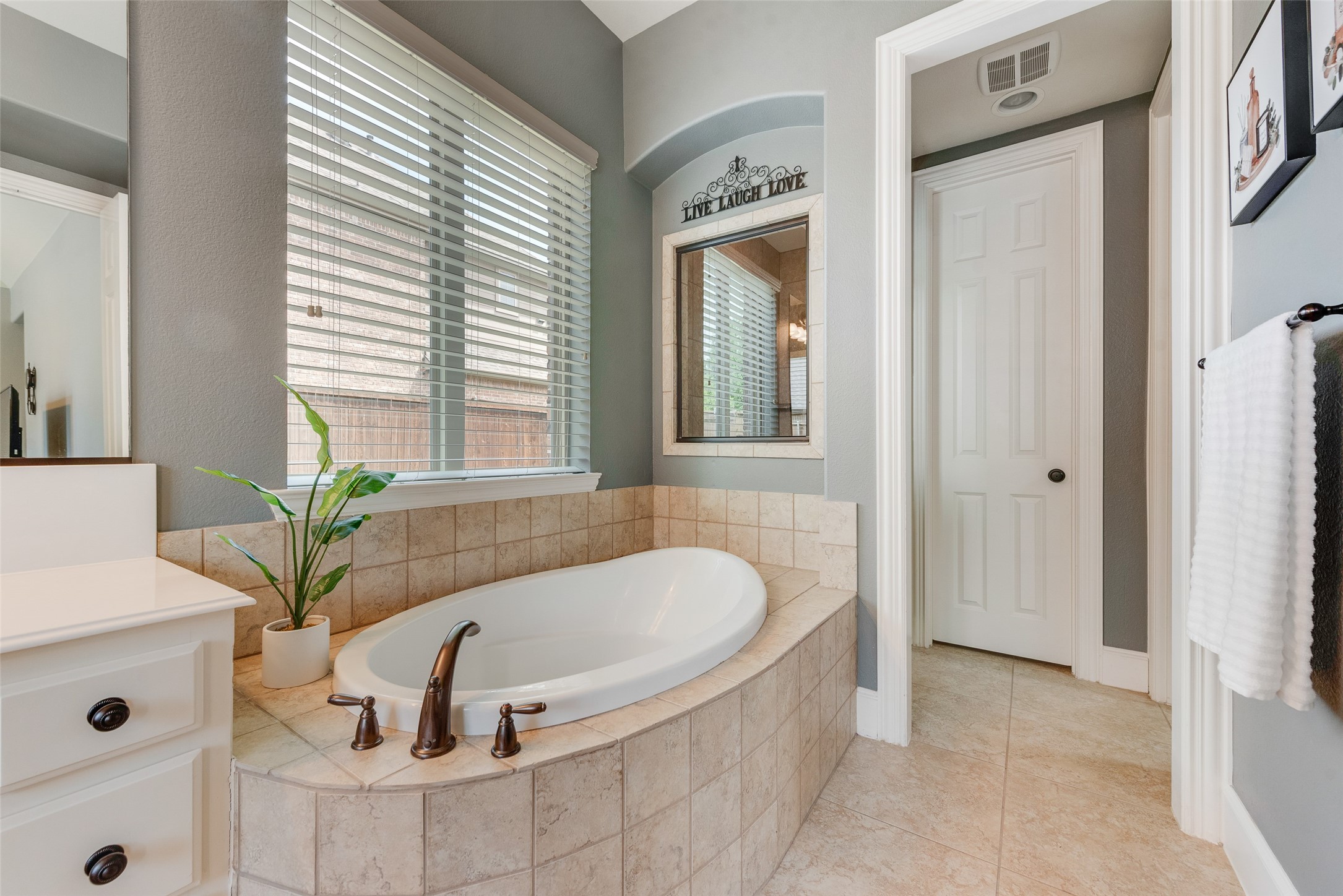 782 Sagewood Drive Frisco TX 75036