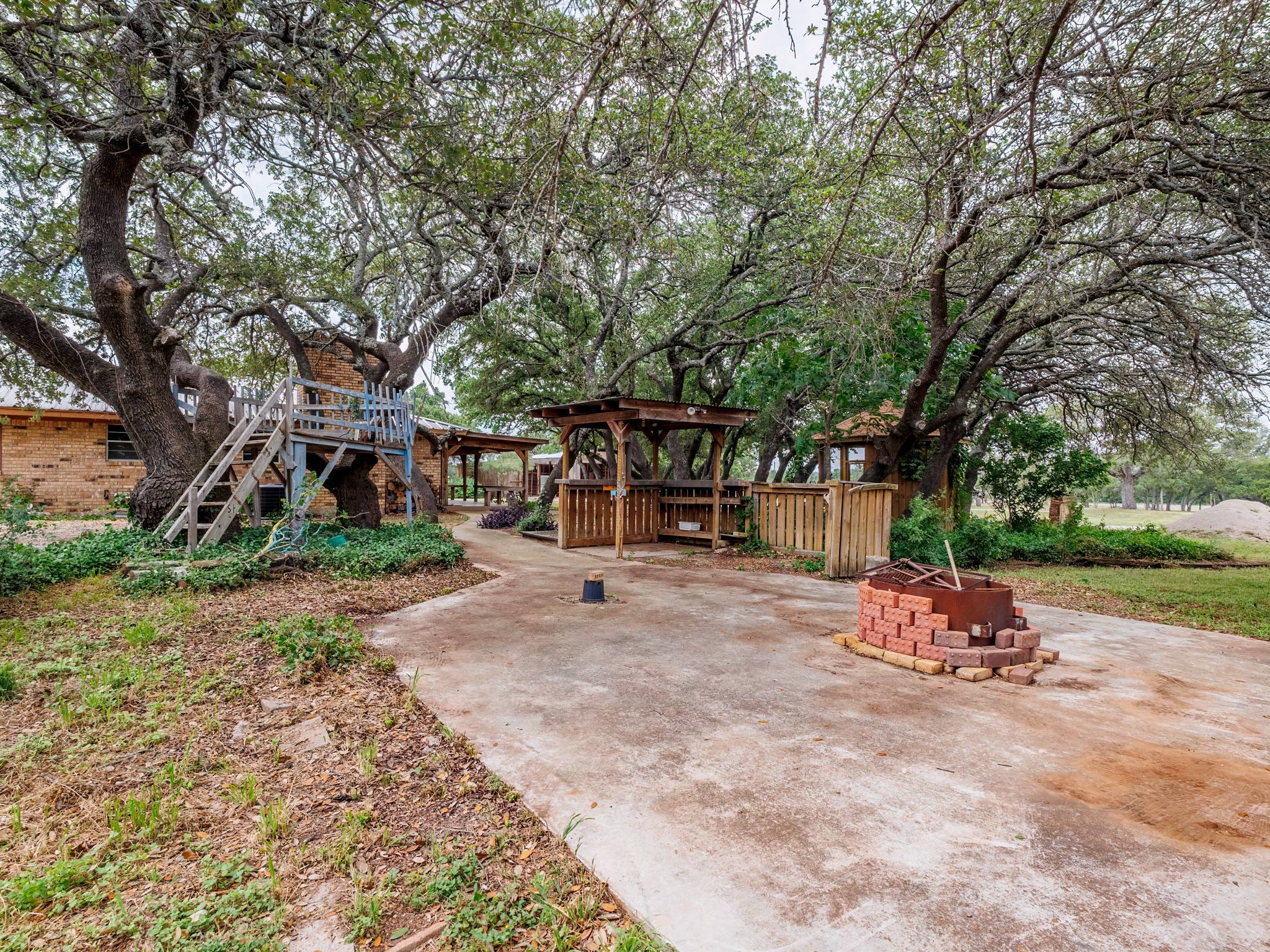 7250 Fm-2125 N Brownwood TX 76801