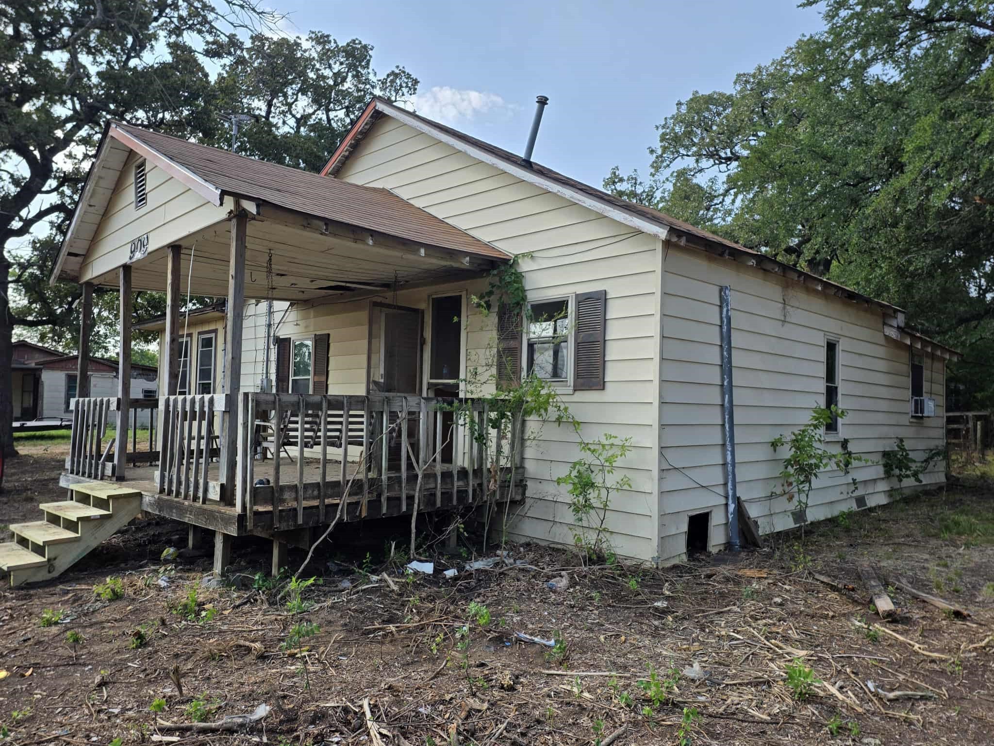 909 E Sears Street Denison TX 75021