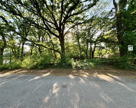 1005 Balboa Street Denison TX 75020