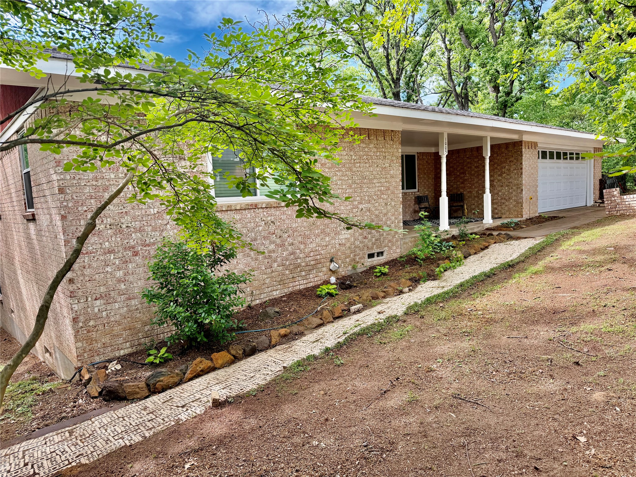 1005 Balboa Street Denison TX 75020