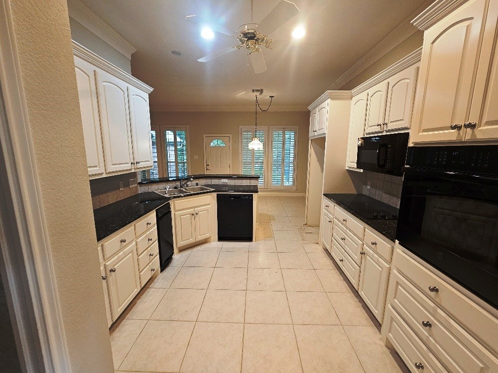 109 Kingston Drive Waco TX 76712